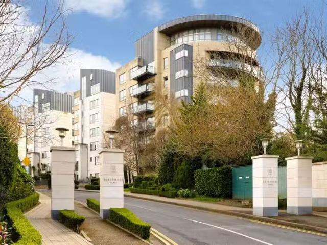 196 Beechwood Court, Stillorgan, County Dublin