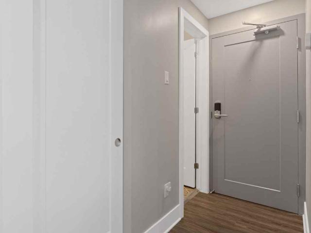 196 Beechwood 2 Bedroom Apartment for Rent at 196 Beechwood Ave, Ottawa, ON K1L 8A9 Vanier