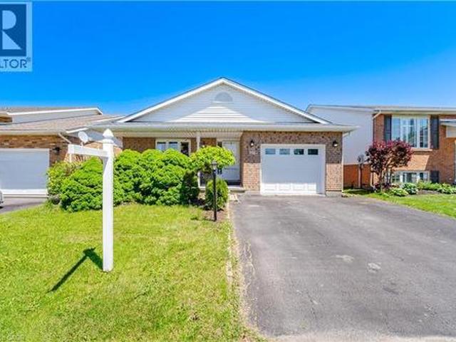 196 First St Louth, St. Catharines, ON, L2S 0A6 house for sale | Listing ID 40839 | Royal LePage