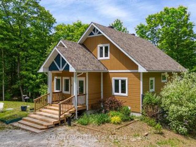 196 Silvery Lane, Tay Valley, ON, K0H 2B0 house for sale | Listing ID X13420 | Royal LePage