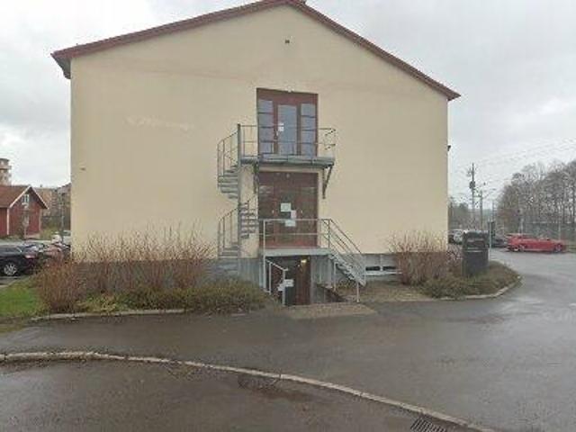 1974 m2 kontor uthyres i Skövde