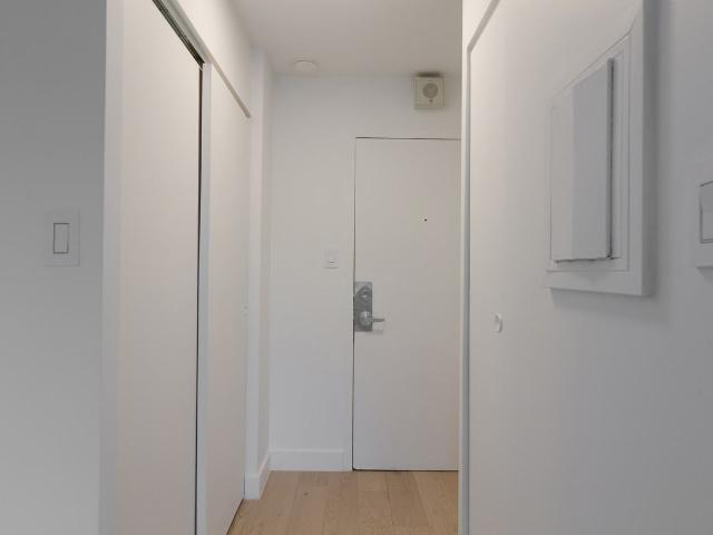 1975 de Maisonneuve 2 Bedroom Apartment for Rent at 1975 Boul De Maisonneuve O, Montréal, QC H3H 1K4