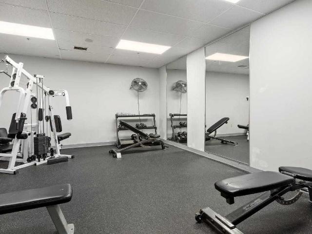1971 St. Laurent Boulevard 1 Bedroom Apartment for Rent at 1971 St. Laurent Blvd, Ottawa, ON K1G 3P8 Hawthorne Meadows