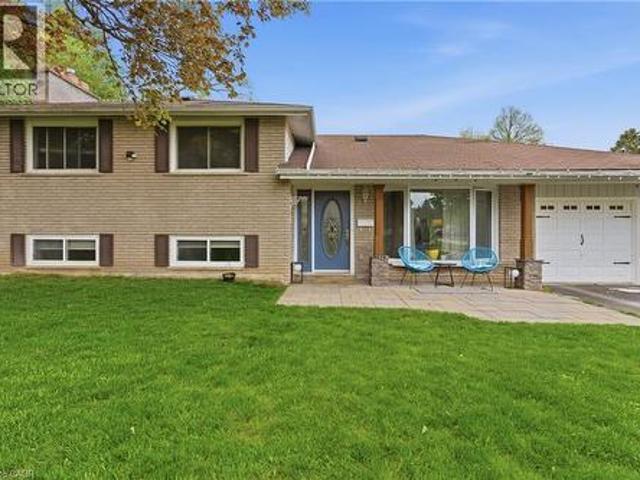 197 Burbank Street, Acton, ON, L7J 1S9 house for sale | Listing ID 40849 | Royal LePage
