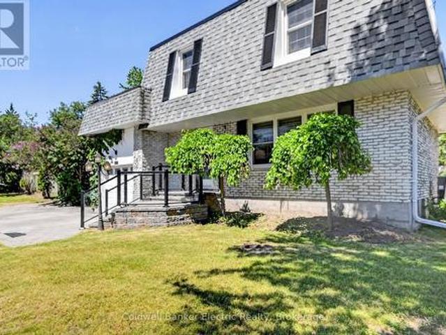 197 Patricia Crescent, Selwyn, ON, K9J 6X4 house for sale | Listing ID X13562 | Royal LePage