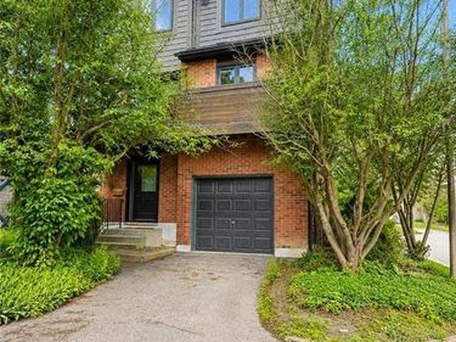 1983 Main Street W Unit# 15, Hamilton, ON, L8S 4R3 townhouse for lease | Listing ID 40855 | Royal LePage