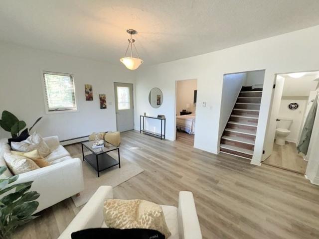 198 Barrie Rd. 3 Bedroom Apartment for Rent at 198 Barrie Rd, Orillia, ON L3V 2R3
