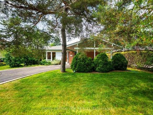 198 Bartley Bull Parkway, Brampton, ON, L6W 2K7 house for sale | Listing ID W13457 | Royal LePage