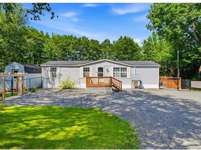 198 Lake Drive, Minto, NB, E4B 2M8 house for sale | Listing ID NB143872 | Royal LePage