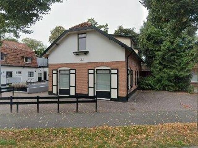 198 m2 office space for rent in Hilversum