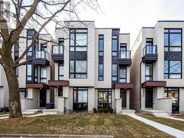 198 Mcroberts Avenue, Toronto, ON, M6E 4P5 house for lease | Listing ID W13021 | Royal LePage