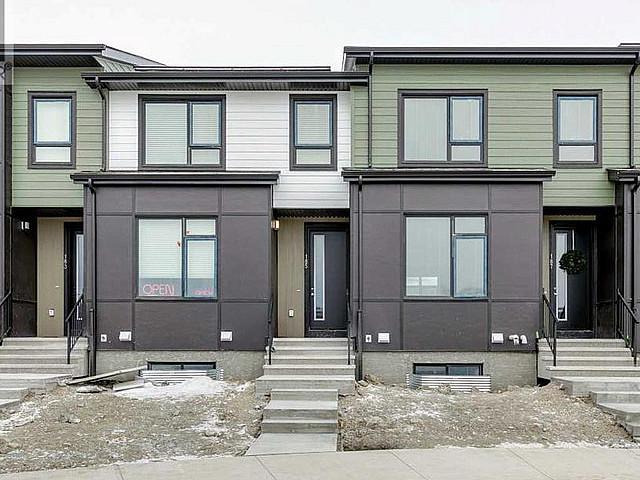 198 Vantage Drive Cochrane, Alberta
