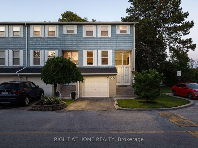 1994 John St Street, Thornhill | 3Beds/2Bath, Townhouse, $738,800 | Condos. Ca