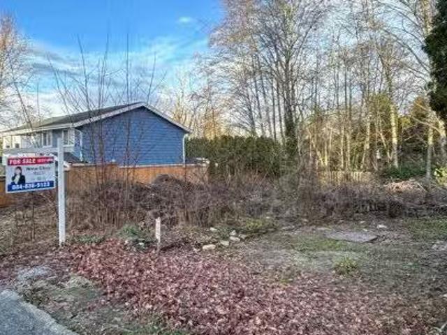 19995 50A Avenue, Langley, BC, V3A 6S1 vacant land for sale.