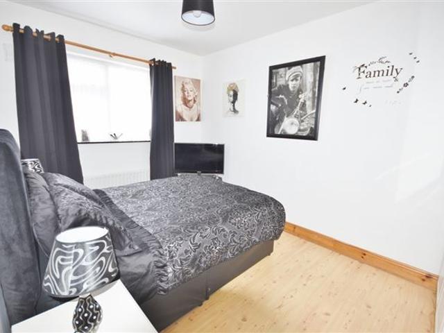 199,000 | 117 Feale Drive, Listowel, Co. Kerry Sherry FitzGerald Stack 5011 MyHome. Ie Residential