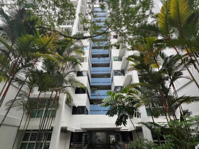 199 Boon Lay Drive HDB Apartment For Sale, $568,000, 3 Bed 2 Bath 1,302 sqft $436.00 psf