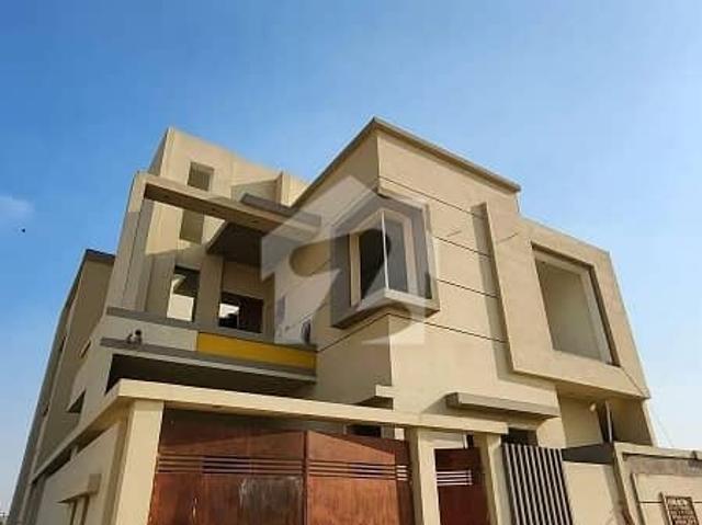 199 Sq Yards Dream Villa At Jumeriah Residency