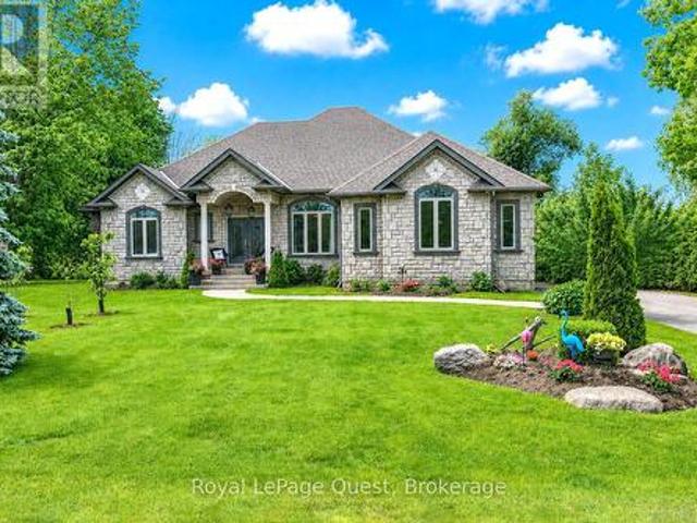 199 Victoria Crescent, Orillia, ON, L3V 0J5 Luxury House for sale | Listing ID S13446 | Royal LePage Carriage Trade Luxury Properties