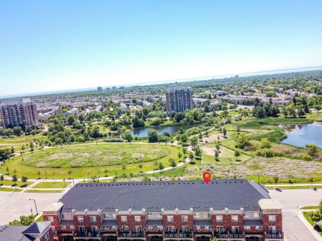 19 51 Hays Boulevard, Oakville | 2Beds/2Bath, Townhouse, $599,900 | Condos. Ca