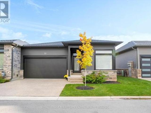 19 8974 Willoughby Drive, Niagara Falls, ON, L2G 0Y7 townhouse for sale | Listing ID X12303 | Royal LePage