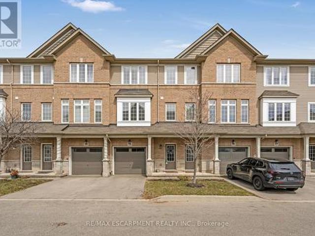 19 122 Dundas Street E, Hamilton, ON, L9H 7N3 condo for sale | Listing ID X12076 | Royal LePage