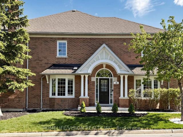 19 190 Harding Boulevard W, Richmond Hill | For Sale @ $1,150,000 | Condos. Ca
