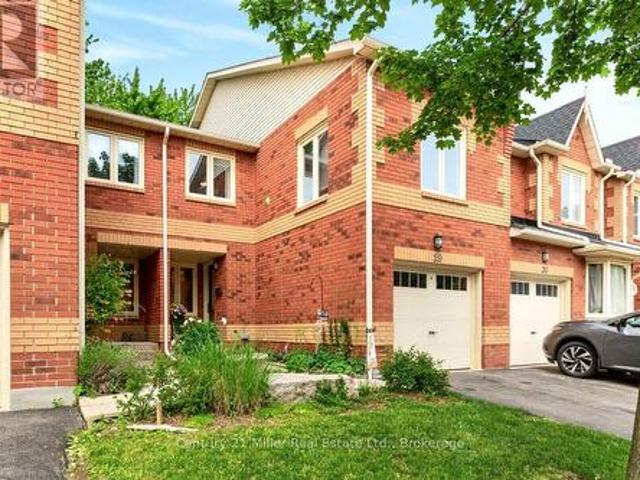 19 2006 Glenada Crescent, Oakville Wc Wedgewood Creek, ON, L6H 5R9 townhouse for sale | Listing ID W13430 | Royal LePage