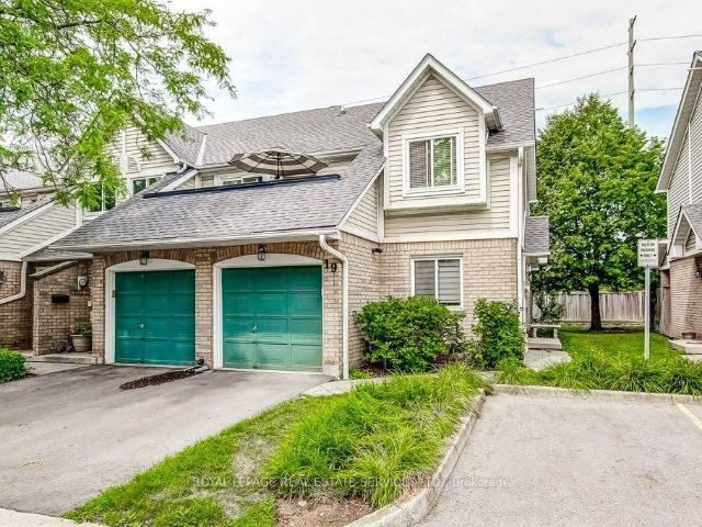 19 2530 Northampton Boulevard, Burlington | 2Beds/2Bath, Townhouse, $549,900 | Condos. Ca