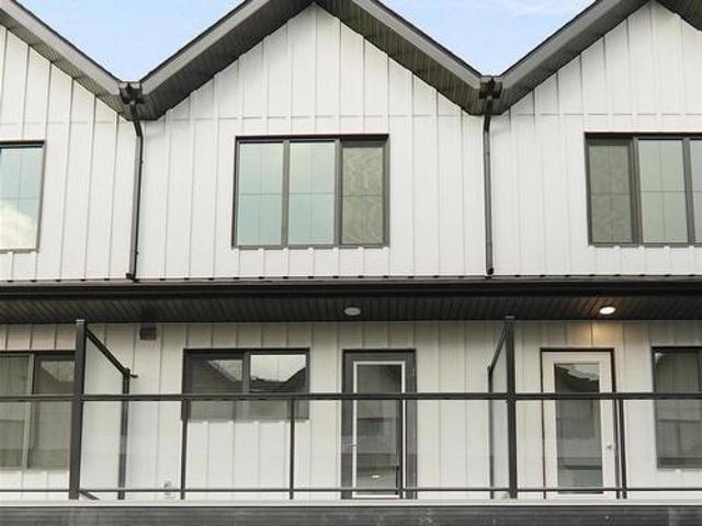 19 29 Airport Road, Edmonton, AB, T5G 2P9 townhouse for sale | Listing ID E4434 | Royal LePage