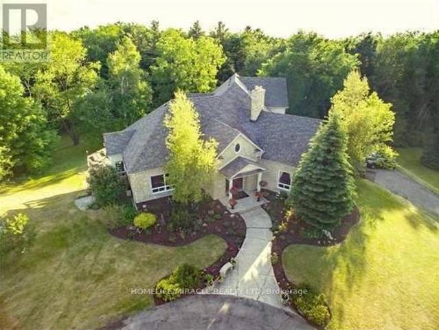 19 Tanglewood Drive, Caledon, ON, L7K 0K3 house for sale | Listing ID W13448 | Royal LePage