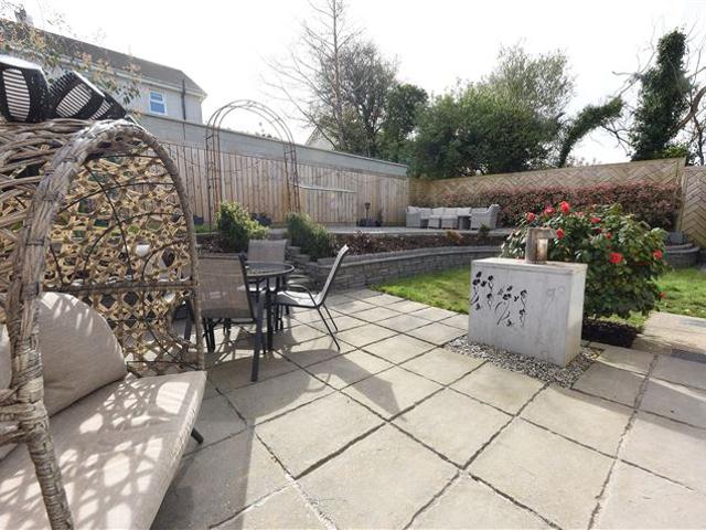 19 The Orchards, Kinsale, Cork Michael Pigott Auctioneer & Valuer 4911 MyHome. Ie Residential