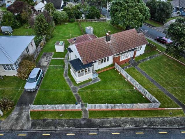 19 Tirangi Road, Moera, Lower Hutt City
