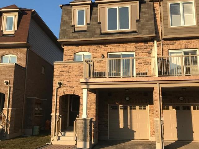 19 Upper 50 Edinburgh Drive, Brampton | 3Beds/2Bath, Townhouse, $2,850/mo | Condos. Ca