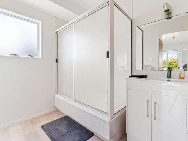 19 Walmsley Road, Mangere Bridge, Manukau City