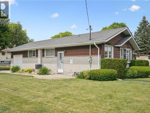 19 Weichel Street, Kitchener, ON, N2M 2A5 house for sale | Listing ID 40836 | Royal LePage