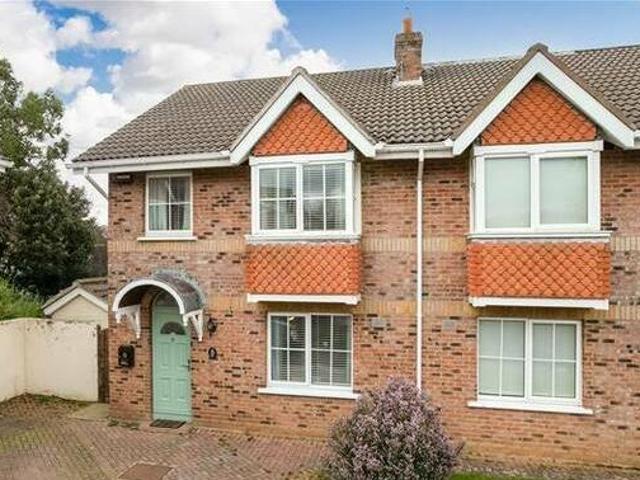 19 woodfield scholarstown road rathfarnham dublin 16