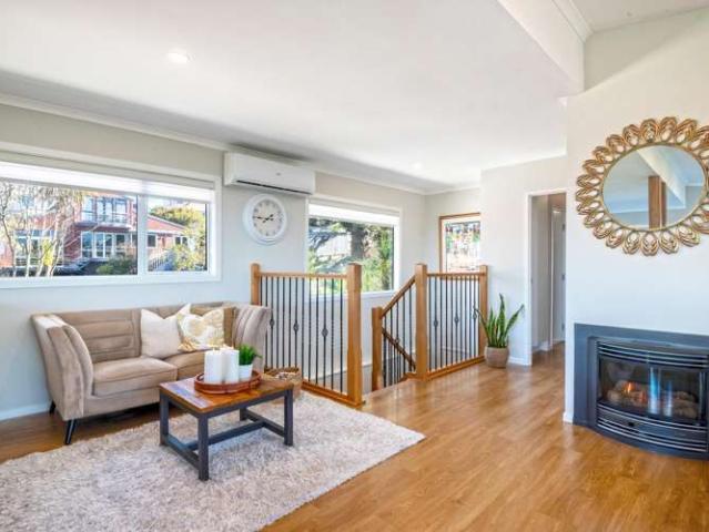 19 Aberdeen Road, Castor Bay, North Shore City
