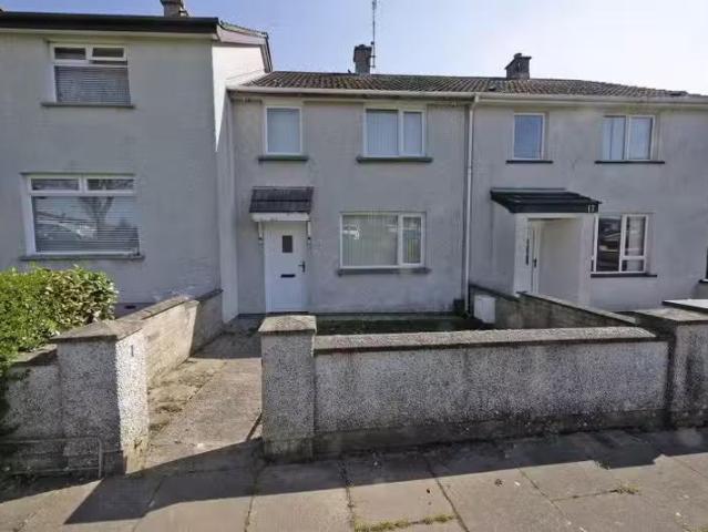 19 Ailsbury Park
