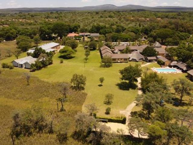19 Bedroom House in Rooiberg