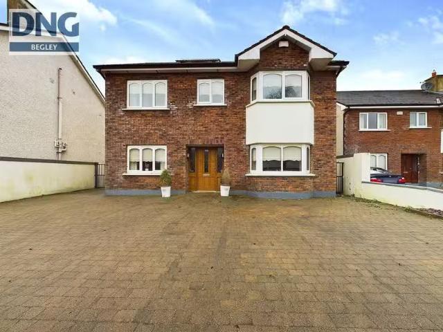 19 Cartrontroy Heights, Athlone, Co. Westmeath, N37E970 is for.