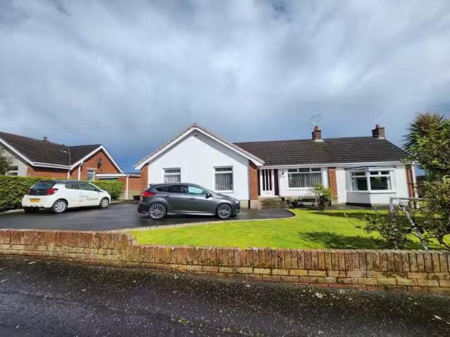 19 Carrickburn Road