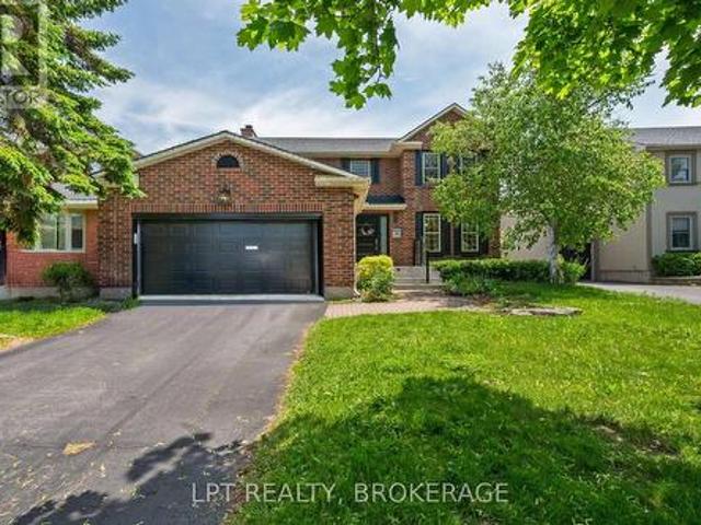 19 Collegeview Crescent, Kingston Central City West, ON, K7M 7J8 house for sale | Listing ID X13439 | Royal LePage