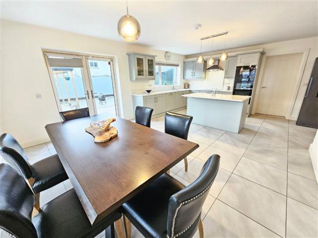 19 Cluain Fia, Crusheen, Ennis, Co. Clare DNG O'Sullivan Hurley 4898 MyHome. Ie Residential