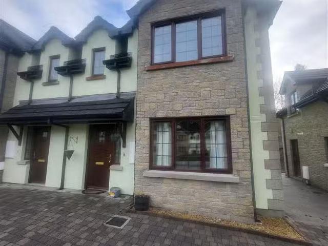 19 Crofton Ct. Lough Rinn, Mohill, Leitrim, N41 AP23