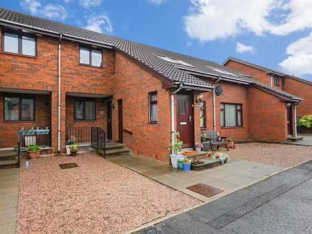 19 Drumkeen Court