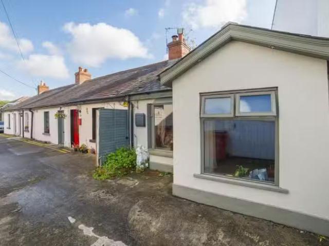 19 Elm Park Terrace, Terenure, Dublin 12, D6WWR02 is for sale