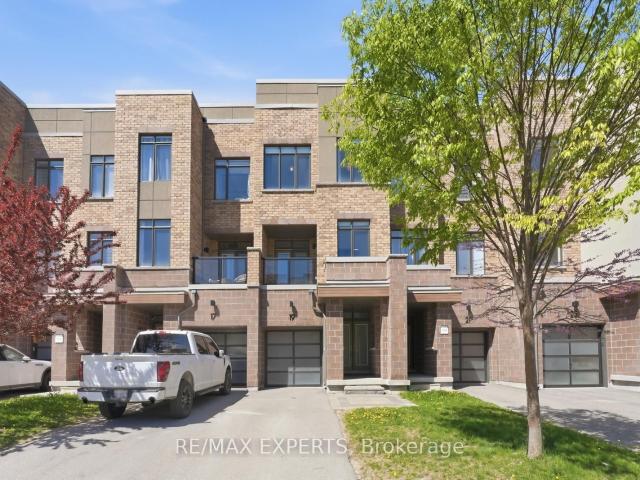 19 Fancamp Drive, Vaughan | For Sale @ $998,000 | Condos. Ca
