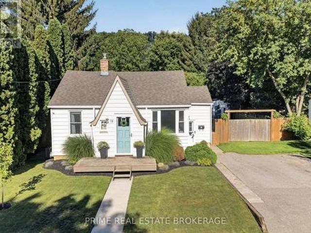 19 Garden Avenue, Middlesex Centre Delaware Town, ON, N0L 1E0 house for sale | Listing ID X13690 | Royal LePage