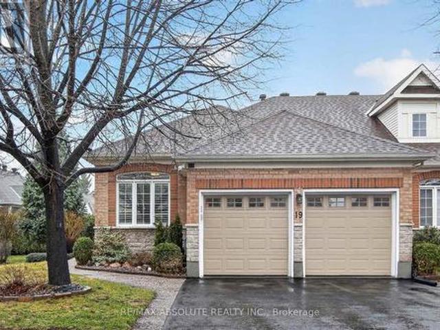 19 Goldora Private, Ottawa, ON, K2T 1K8 house for sale | Listing ID X13487 | Royal LePage