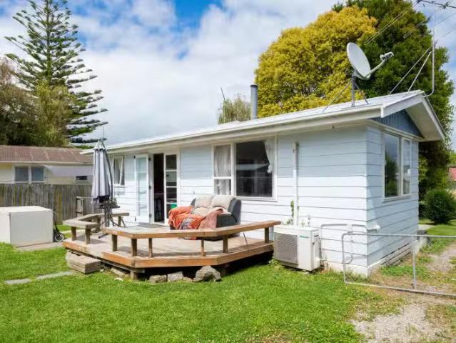 19 Halley Street, Kaiti, Gisborne